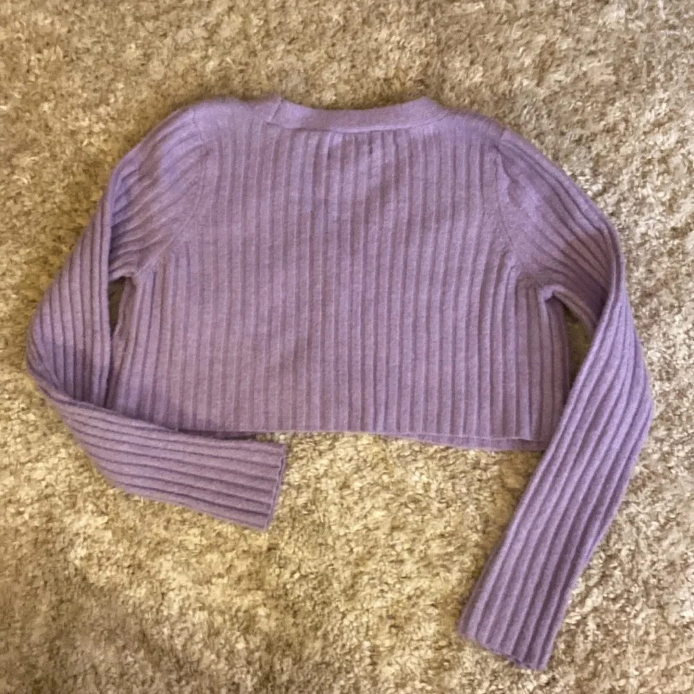 Urban Outfitters cropped ribbed cardigan small - Picture 6 of 6